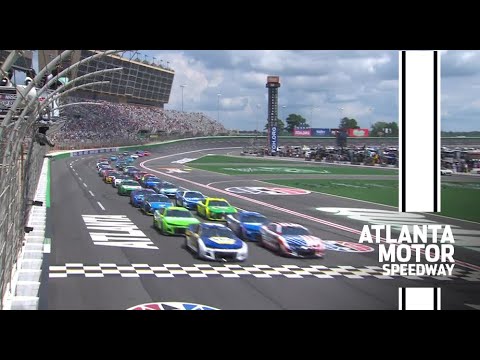 Chase Elliott leads the field to green at Atlanta | NASCAR