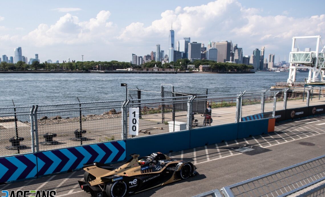 Da Costa converts pole to victory ahead of Vandoorne in second New York EPrix · RaceFans