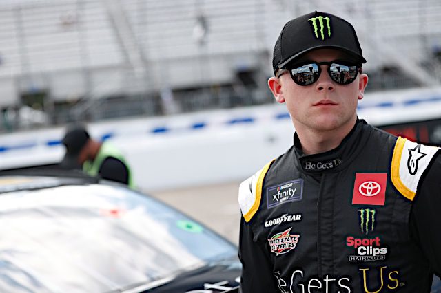 Ty Gibbs with sunglasses and Monster Energy hat, NKP