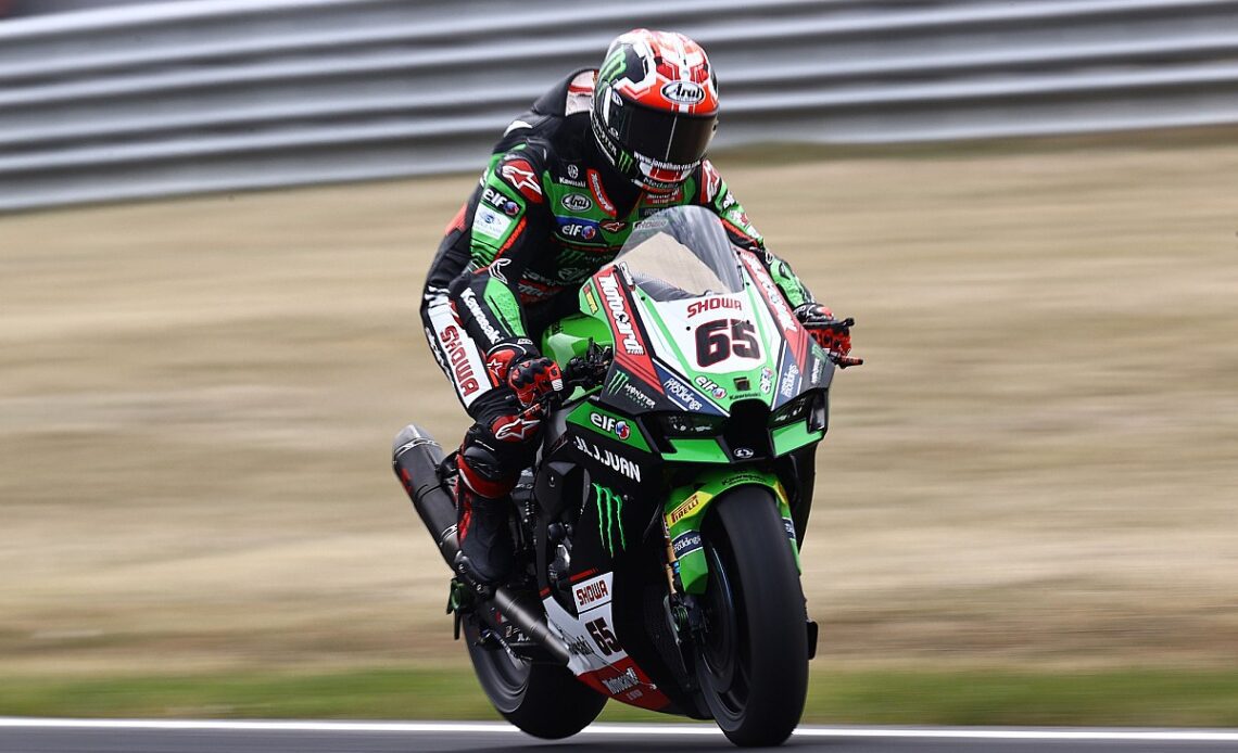 Kawasaki's Jonathan Rea storms to Most pole