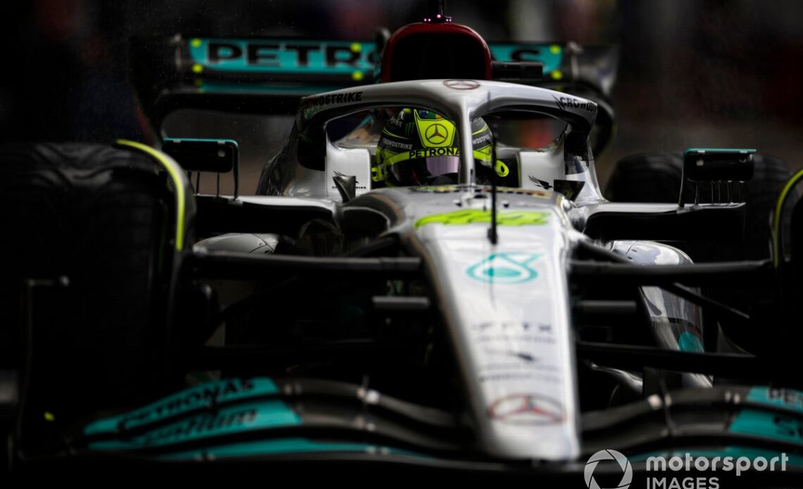 Lewis Hamilton, Mercedes W13