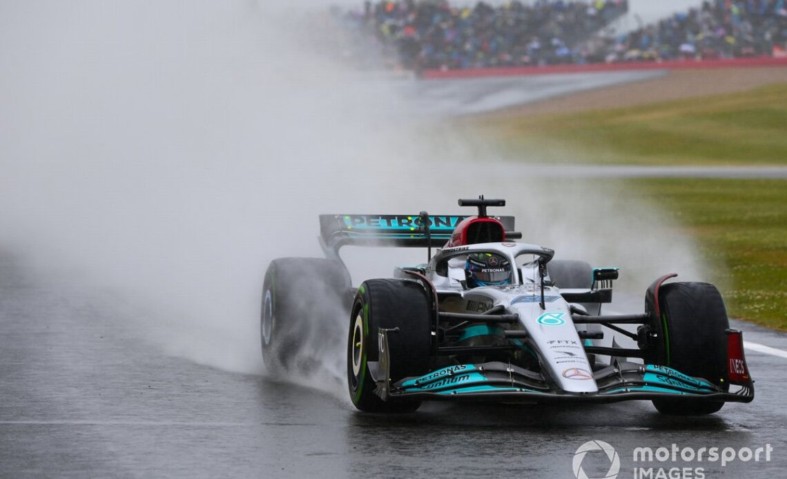 George Russell, Mercedes W13