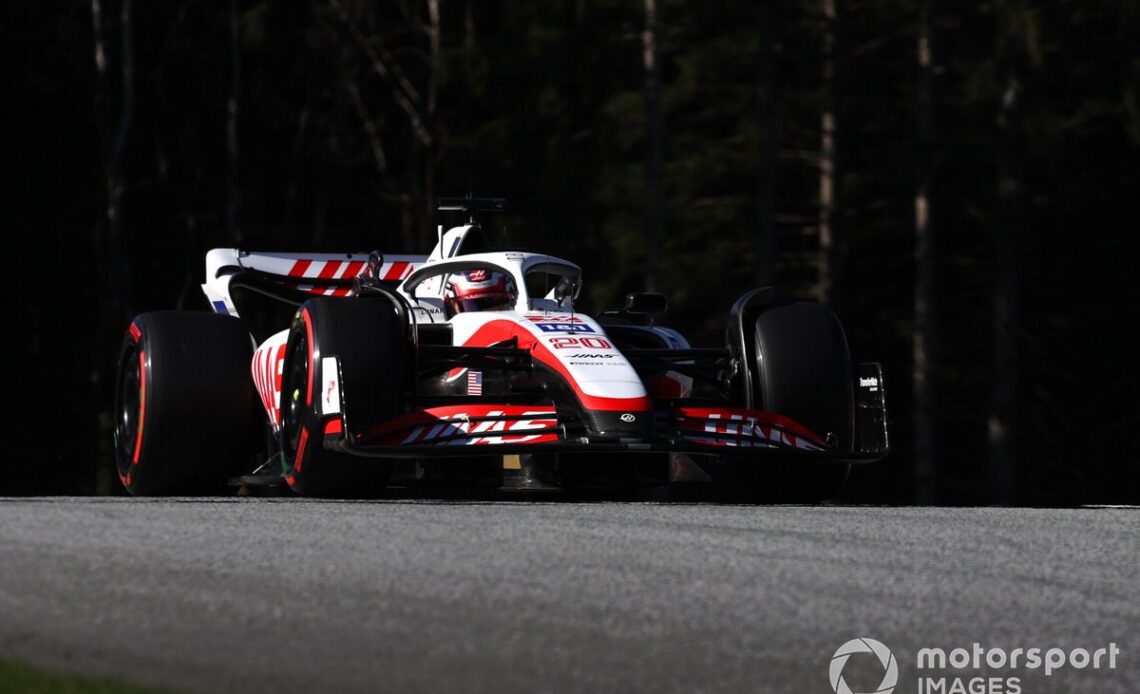 Kevin Magnussen, Haas VF-22