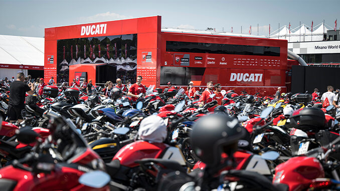 220723 World Ducati Week 2022 (678)