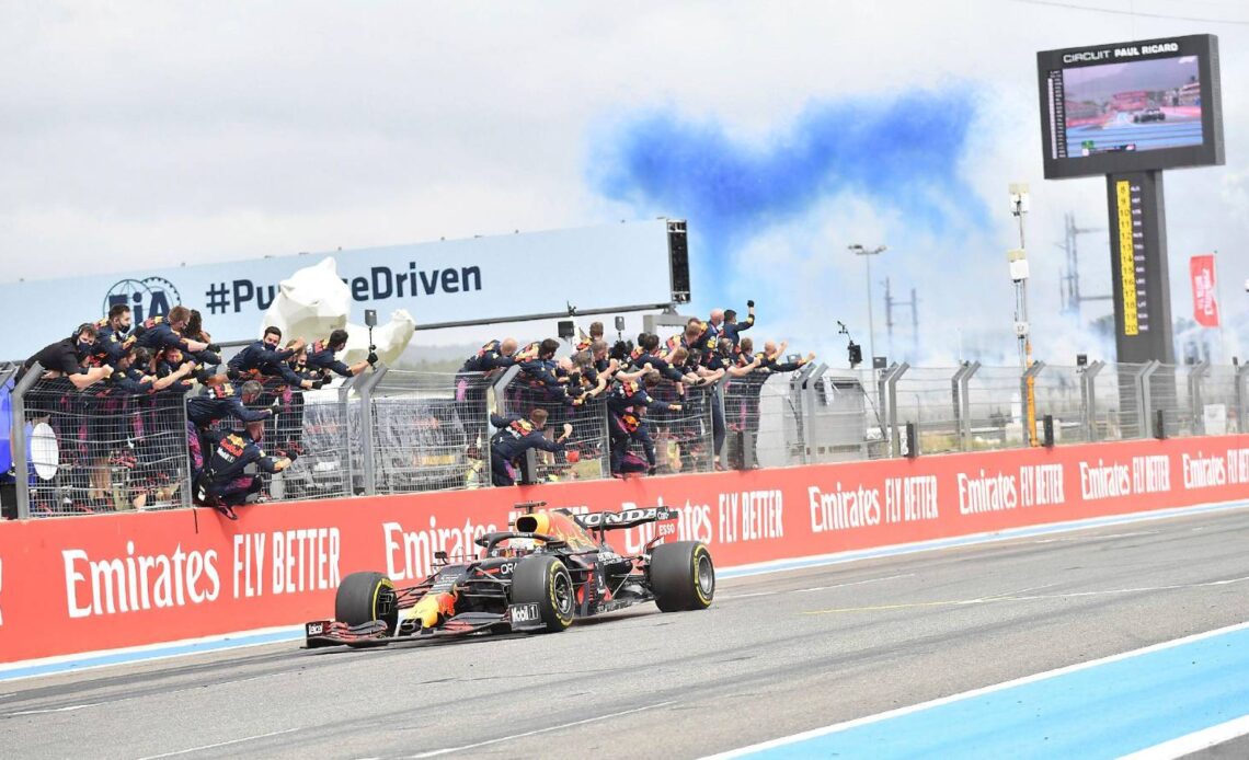 Red Bull mechanics celebrate Max Verstappen