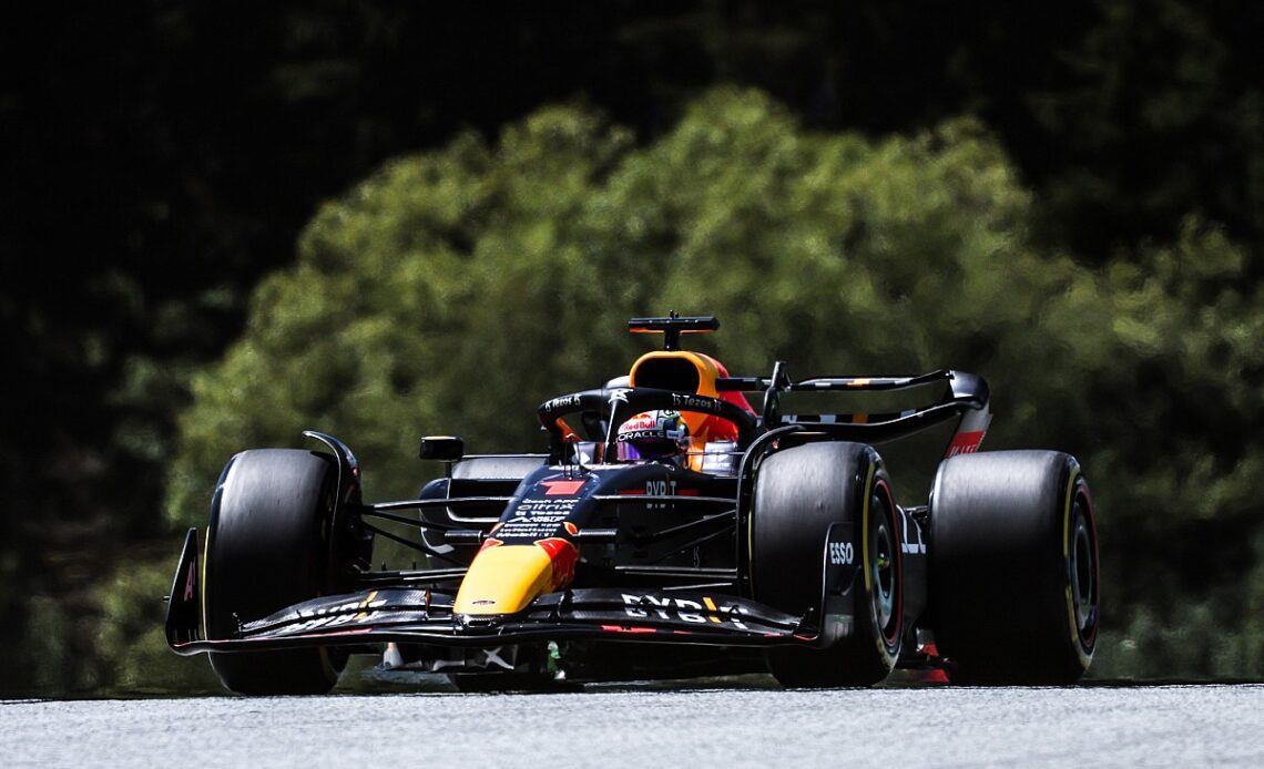 Verstappen heads Leclerc, Russell in FP1