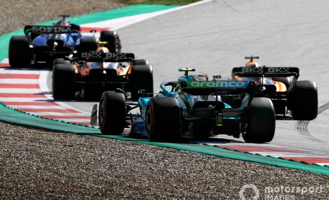 Alex Albon, Williams FW44, Lando Norris, McLaren MCL36, Daniel Ricciardo, McLaren MCL36, Sebastian Vettel, Aston Martin AMR22