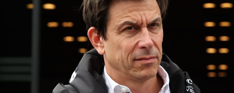 Wolff to 'brainless' abusive F1 fans