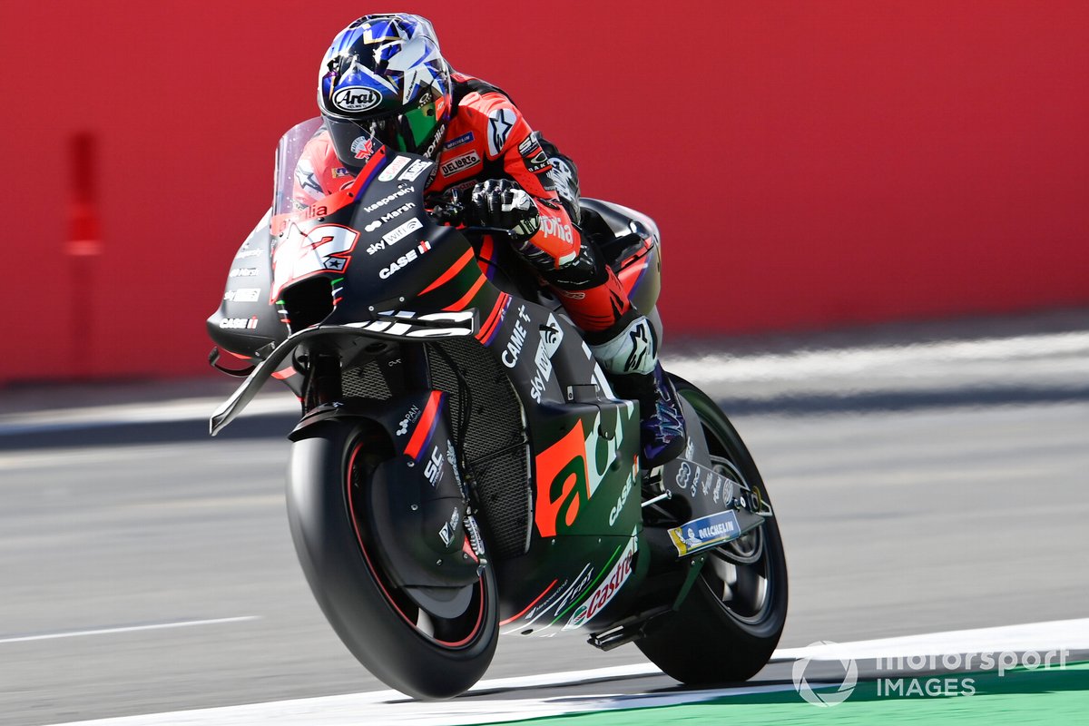 Maverick Vinales, Aprilia Racing Team