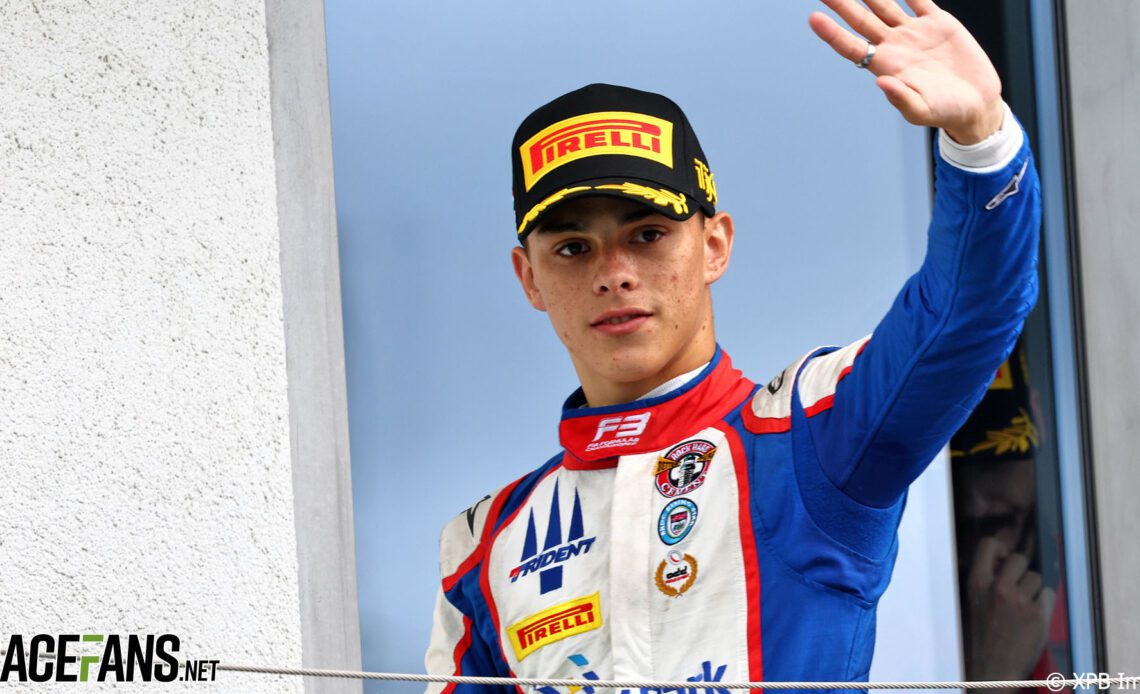Maloney recovers from sprint race crash to take maiden F3 win in feature · RaceFans