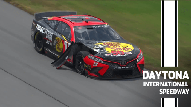 Martin Truex Jr. involved in wreck, takes major damage at Daytona