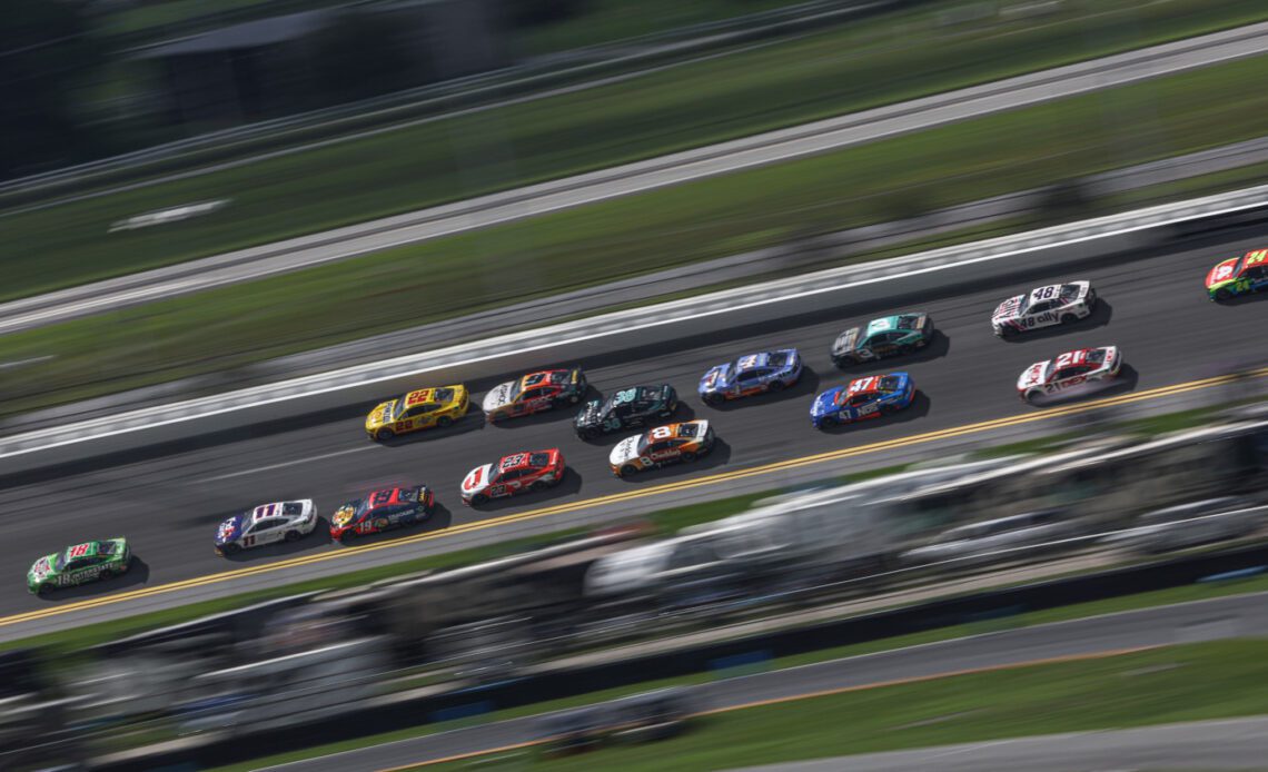 Ryan Blaney Survives Daytona to Claim Final Playoff Berth, Truex Out – Motorsports Tribune