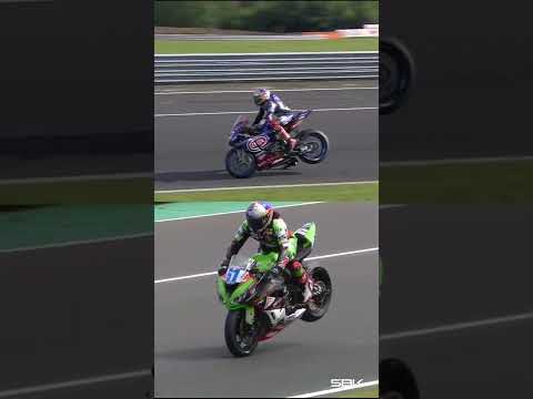 STOPPIE COMPARISON: Razgatlioglu 2021 vs Oncu 2022 at Most