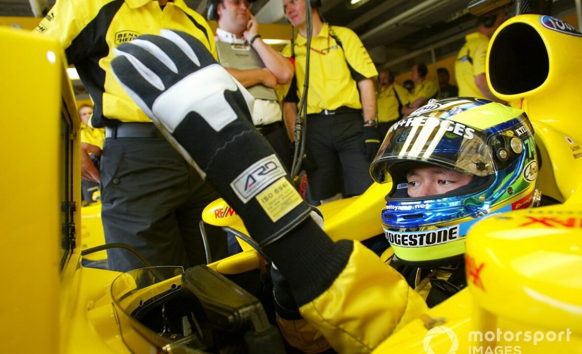 Motoyama drove the 2003 Jordan EJ13 in practice at that year's Japanese Grand Prix