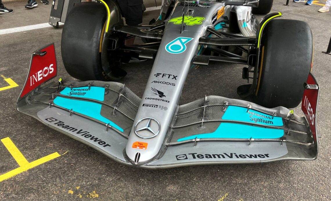 Mercedes W13 front wing
