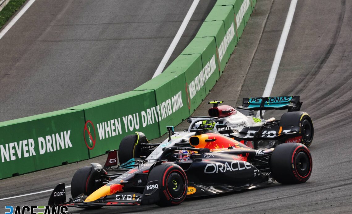 Max Verstappen, Red Bull and Lewis Hamilton, Mercedes, Circuit Zandvoort, 2022