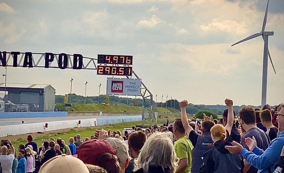 European Rocket Bike Clocks Barrier-Breaking 4.97 At 290 MPH!