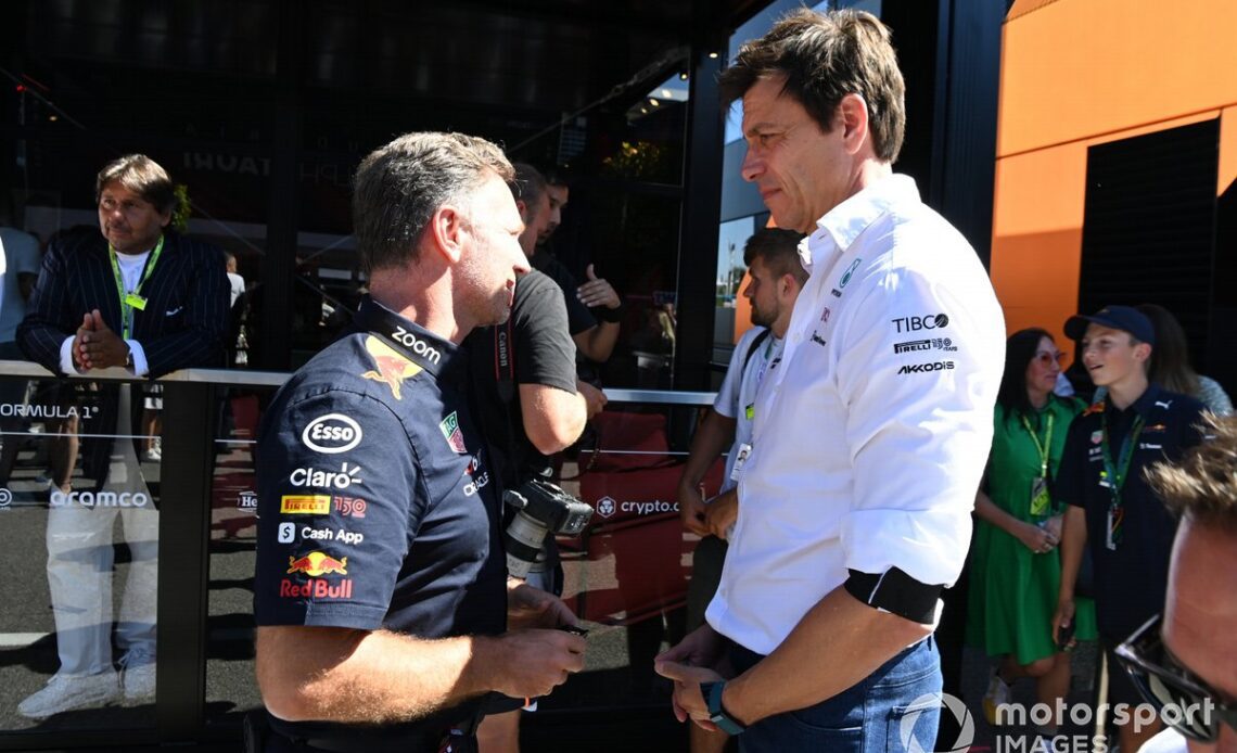 Christian Horner, Team Principal, Red Bull Racing, Toto Wolff, Team Principal and CEO, Mercedes AMG