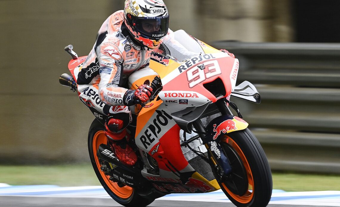 Marquez takes sensational pole in wet qualifying
