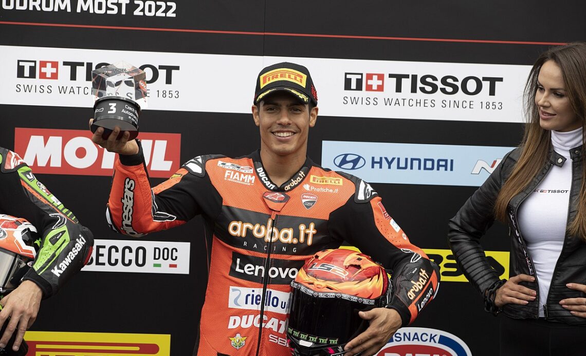 Michale Ruben Rinaldi signs new Ducati deal