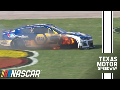 Playoff front runner Chase Elliott suffers major damage at Texas