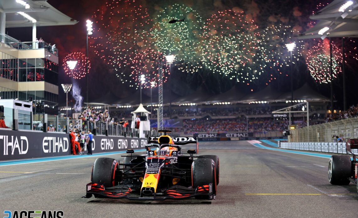 Max Verstappen, Red Bull, Yas Marina, 2021