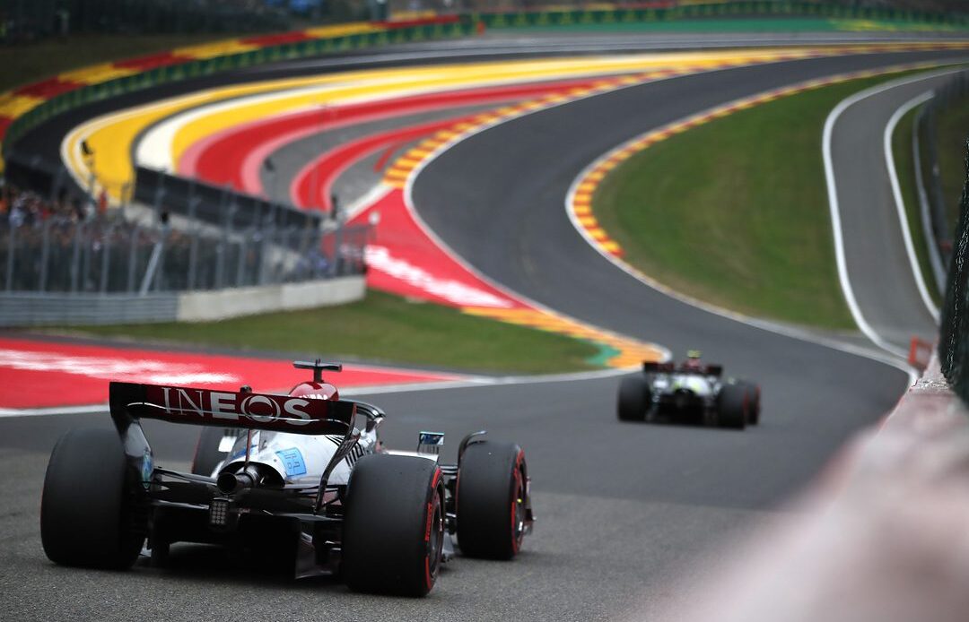 Mercedes on track at Spa, rear view, Saturday, LAT Images