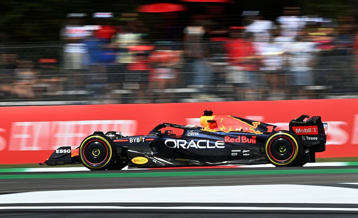 Verstappen leads Leclerc and Perez in final F1 practice