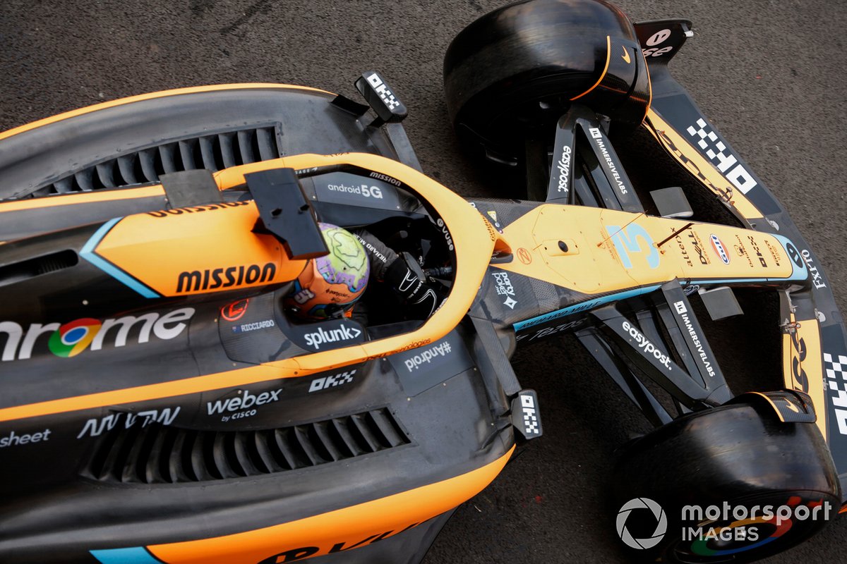Daniel Ricciardo, McLaren MCL36, leaves the garage