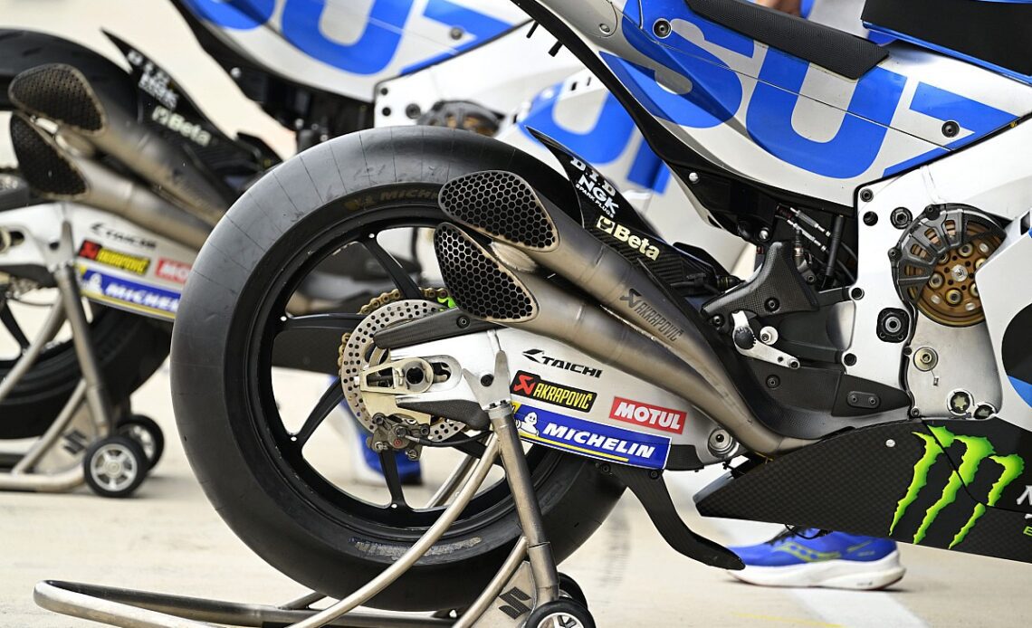 Bizarre Suzuki test planned on eve of MotoGP exit