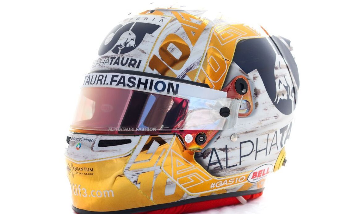 Drivers celebrate F1 in Austin with special-edition helmets