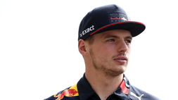 Horner Hails Verstappen, Sainz Rues Luck After Lap 1 Crash