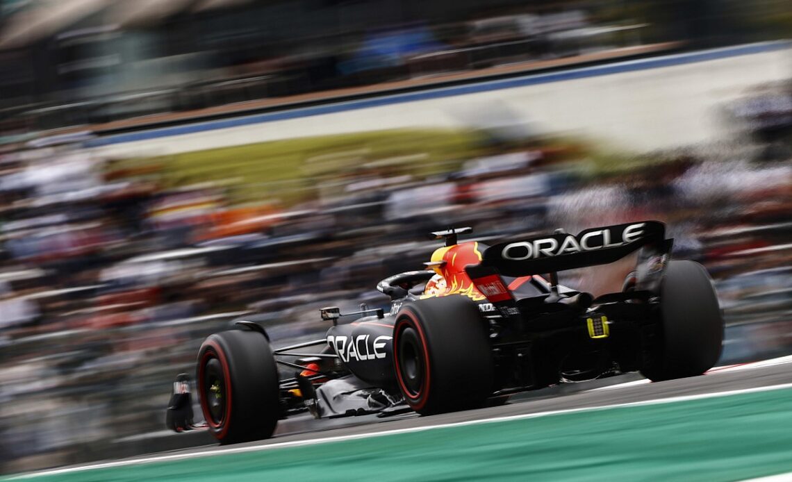 Max Verstappen takes Japanese GP pole