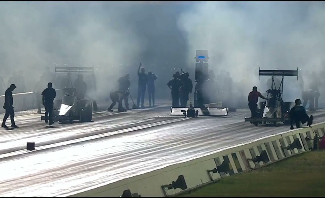 Mike Salinas, Brittany Force, Top Fuel Dragster, Qualifying Rnd1, Dodge Power Brokers, U S  National