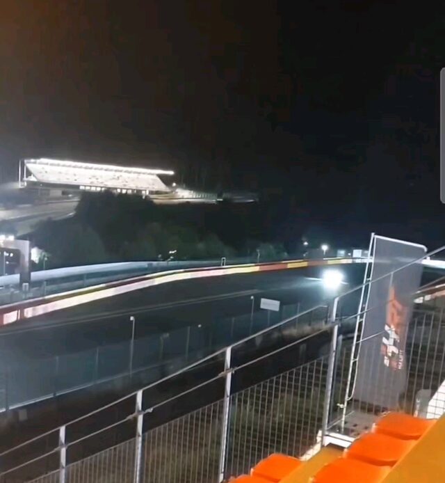 Night practice at the Spa 24 hrs. Seeing cars drive at night is one of the coolest things ever. I love it and the sound is amazing