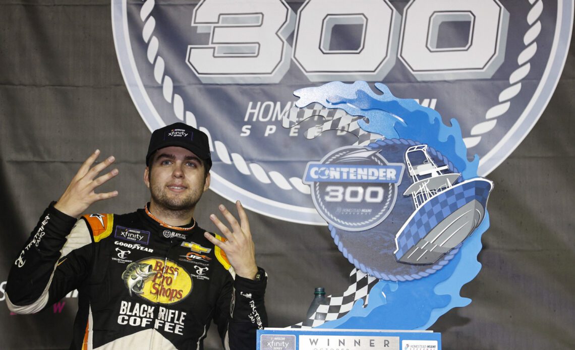 Noah Gragson Punches Ticket to Championship 4 with Win at Homestead – Motorsports Tribune