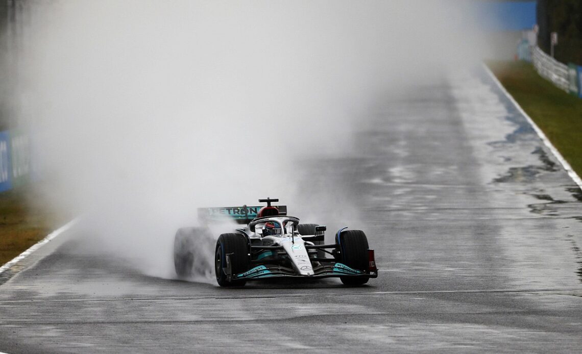 Russell leads Mercedes 1-2 in wet second F1 practice