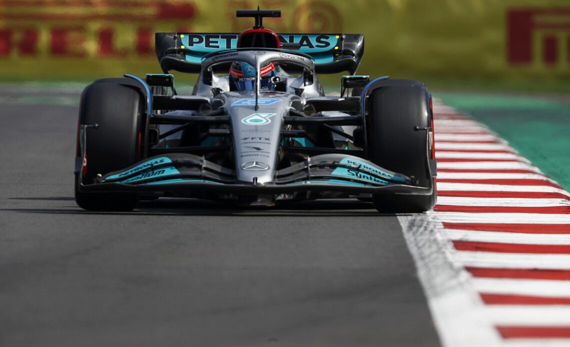 Russell puts Mercedes on top in final F1 practice
