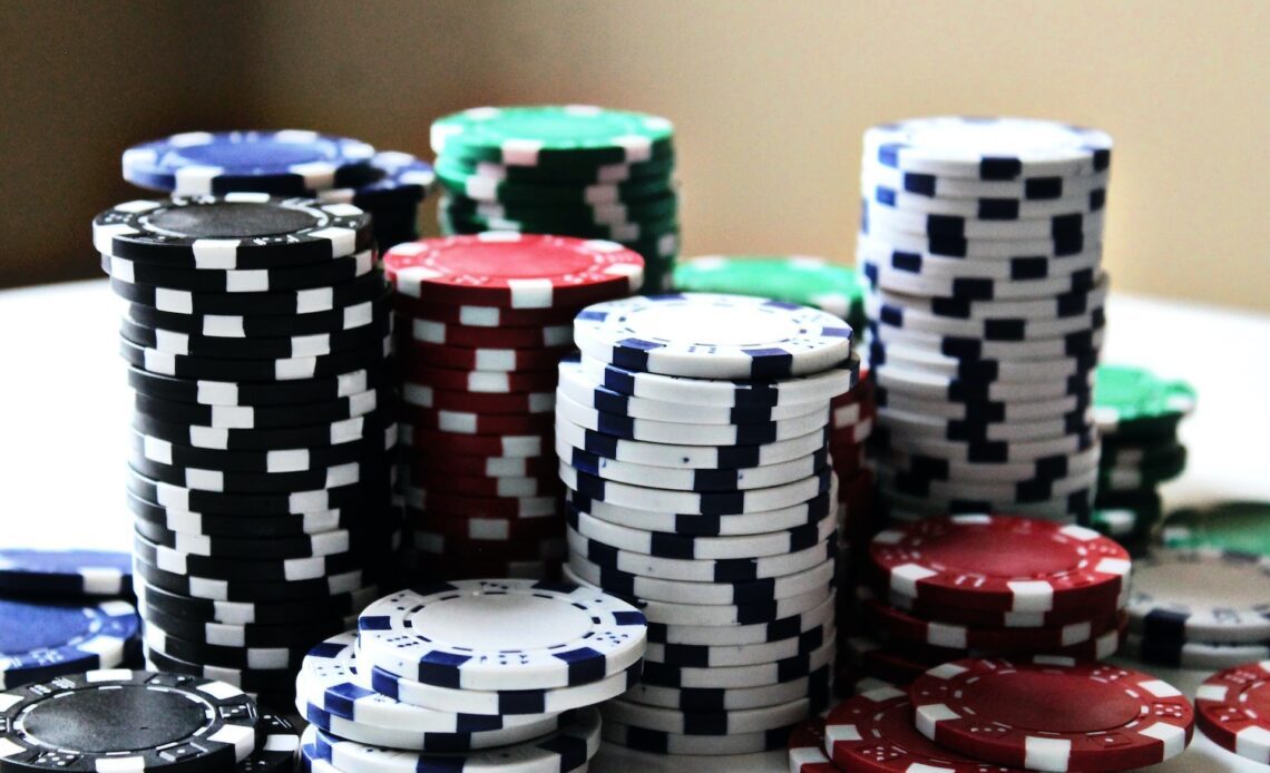 Secrets of the most successful players how to play casino card game