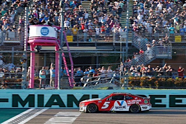 Stock Car Scoop: How Did Homestead-Miami Stack Up to Similar 2022 Races?