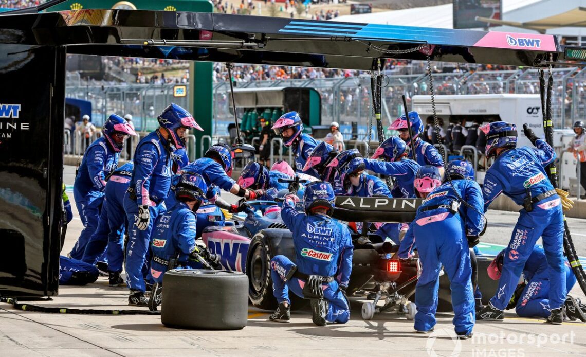 Fernando Alonso, Alpine A522, in the pits after a crash on track