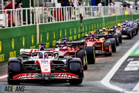 Did Magnussen need red flag for shock sprint pole? · RaceFans