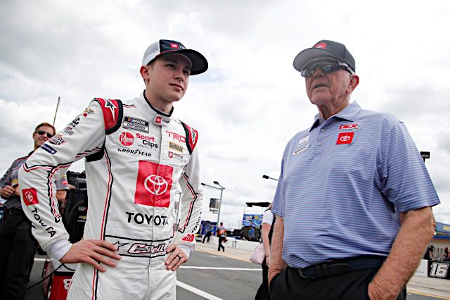 Joe Gibbs Racing owner Joe Gibbs and Christopher Bell chat during a race in 2022. (Photo: NKP)