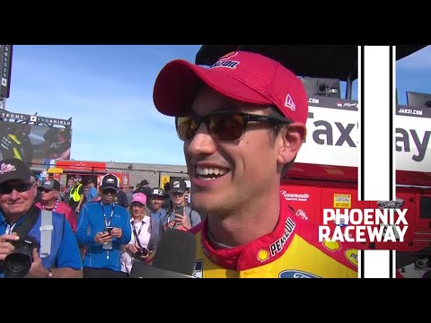 Logano speeds to P1 for title race at Phoenix