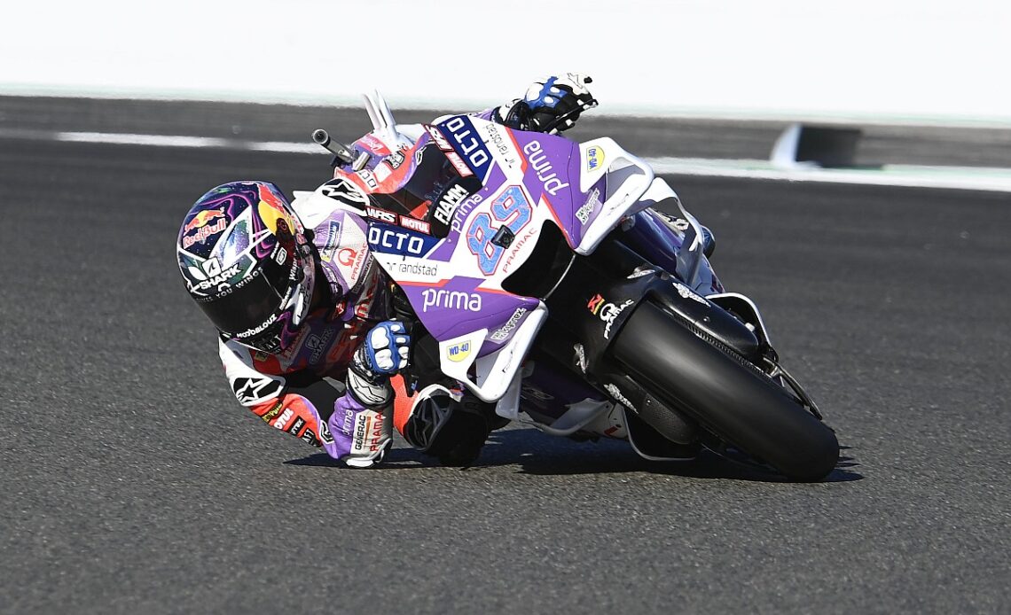 Martin on pole for finale, Bagnaia only eighth