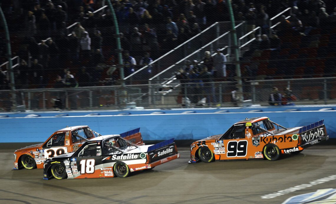 Rhodes Falls Short of Second Truck Title After Pit Road Gamble at Phoenix – Motorsports Tribune