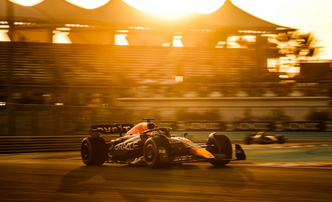 Verstappen tops FP2 from Russell, Leclerc