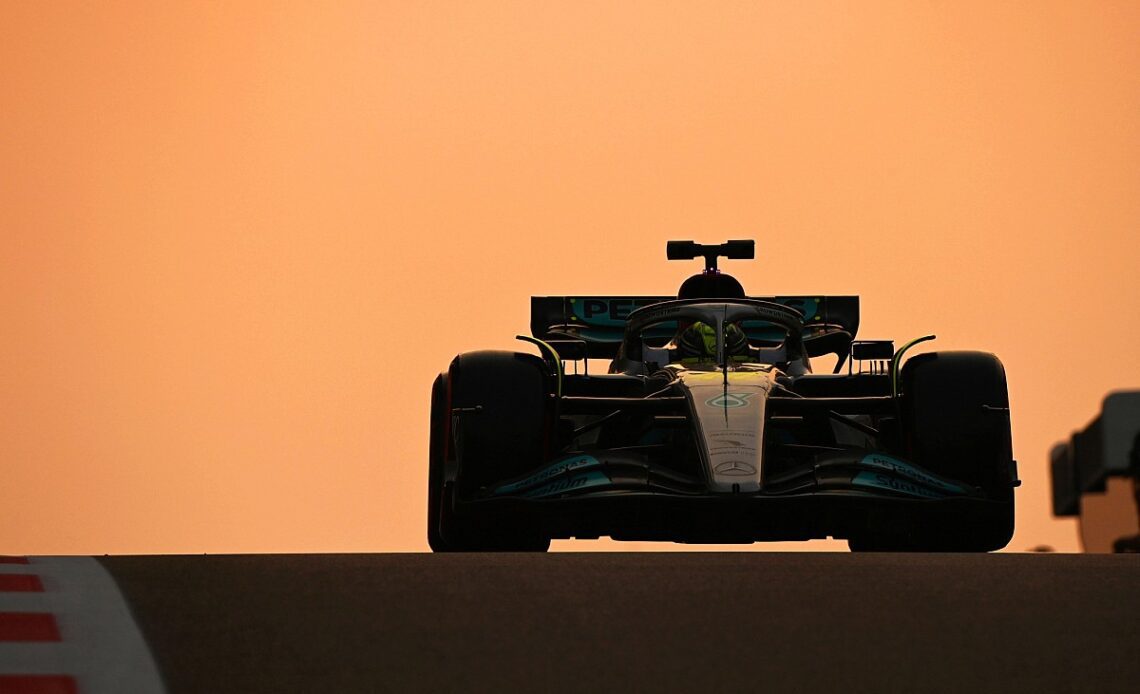 Mercedes fires up new W14 F1 2023 car