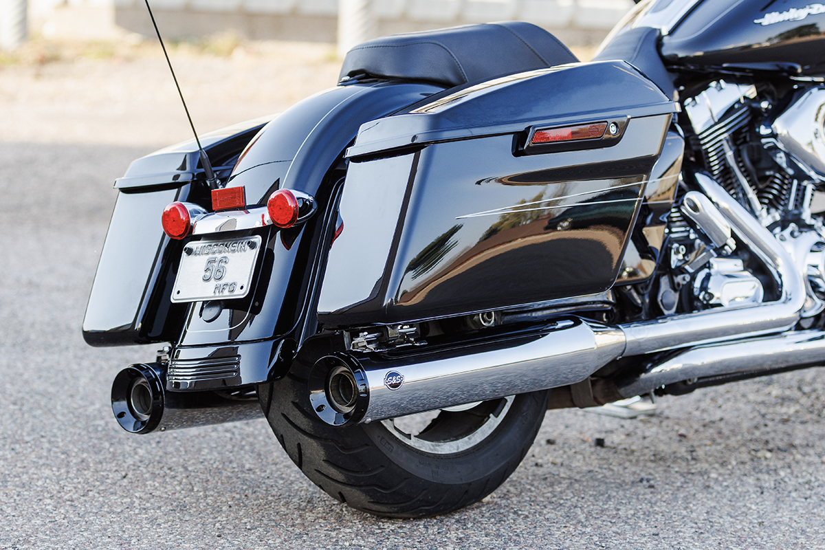 230116 GNX 4.5” Slip-on Mufflers NOW available for Twin Cam Touring Bikes [2]