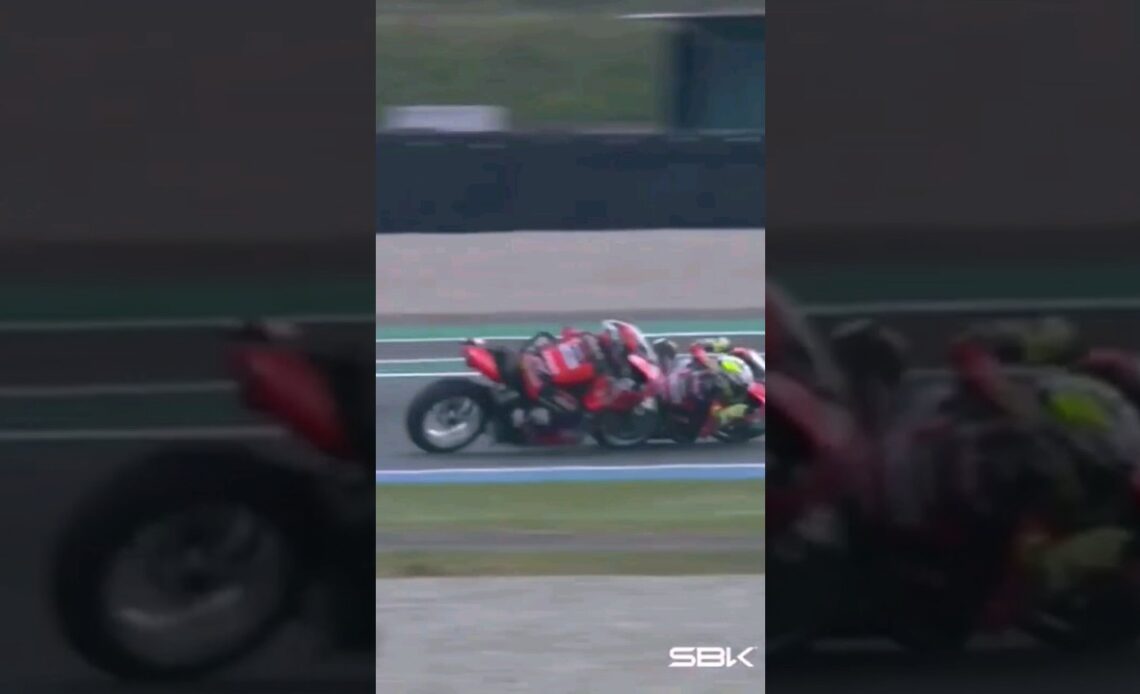 The Ducatis touch in Assen Race 2️⃣! #SeasonRecap #NLDWorldSBK 🇳🇱